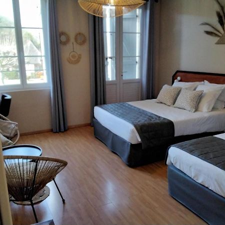 Hotel Restaurant La Traverse Cénac-et-Saint-Julien 외부 사진
