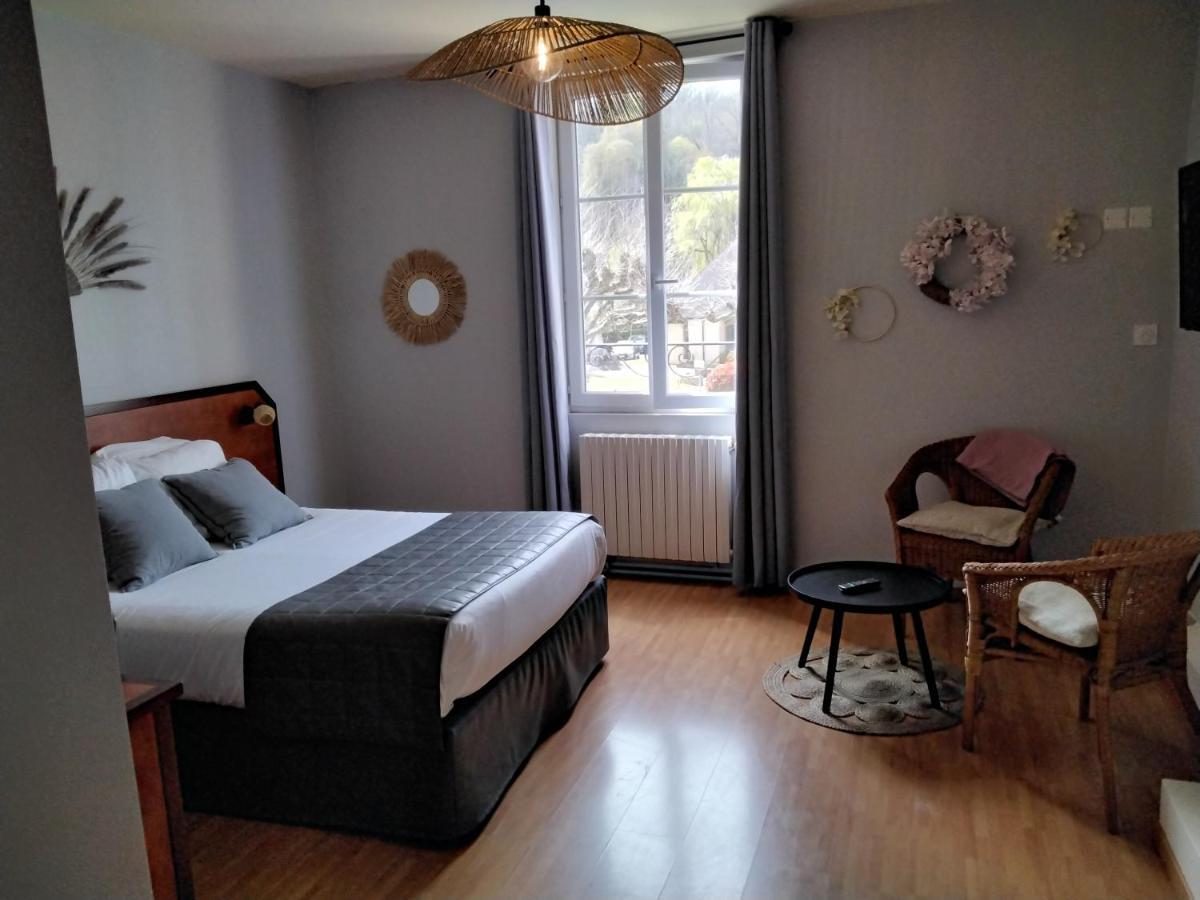 Hotel Restaurant La Traverse Cénac-et-Saint-Julien 외부 사진