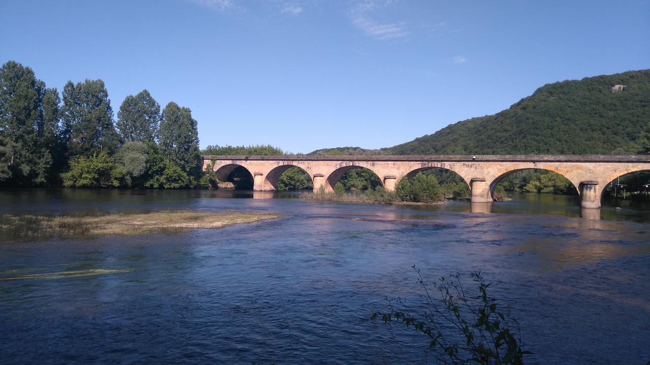 Hotel Restaurant La Traverse Cénac-et-Saint-Julien 외부 사진